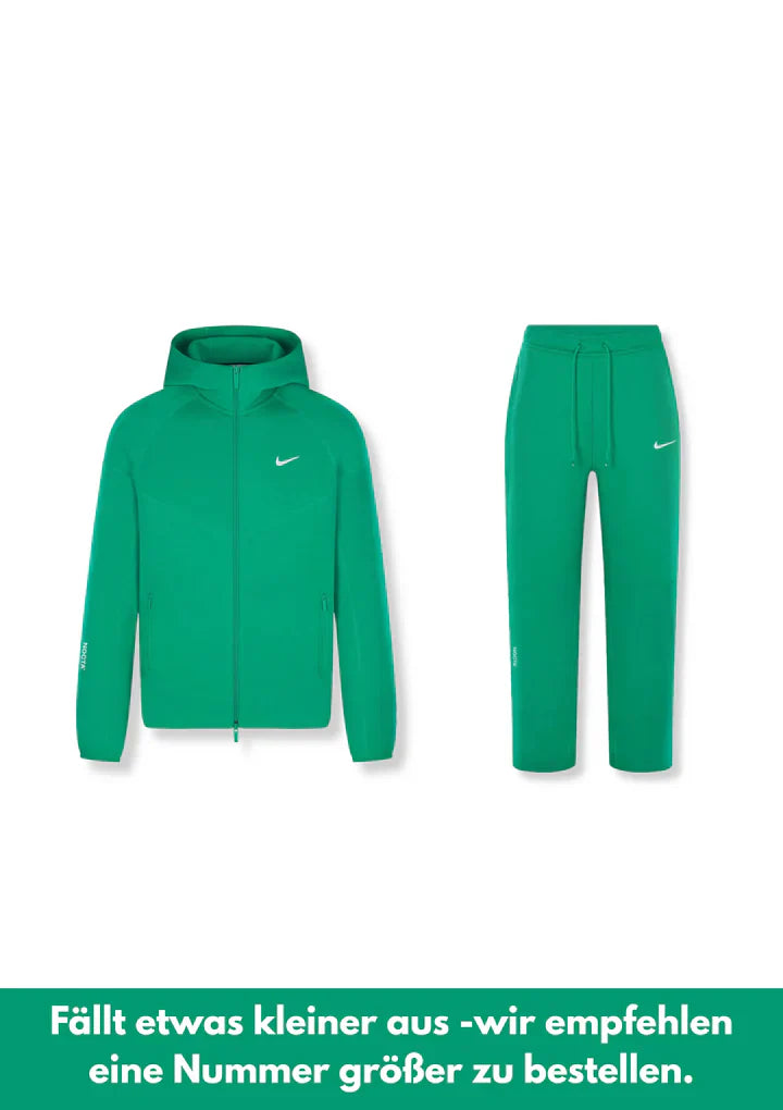 Celene - Trendy Tracksuit