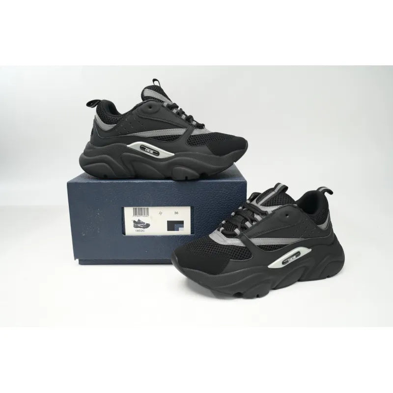 Celene - Trendy Designer Sneaker