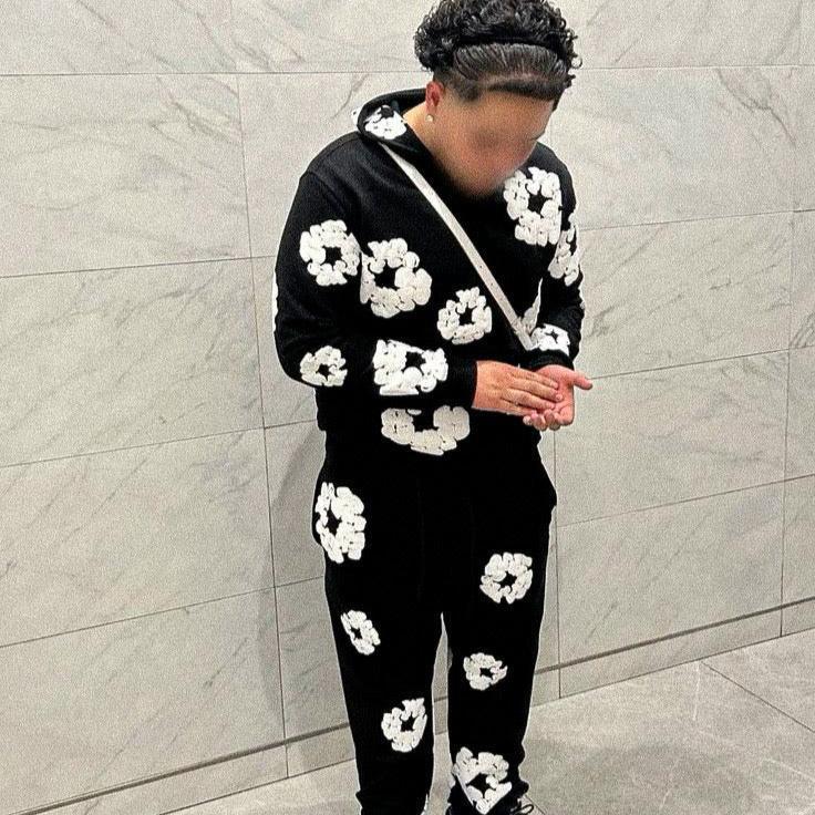 Celene - Schwarzer Blumen Tracksuit