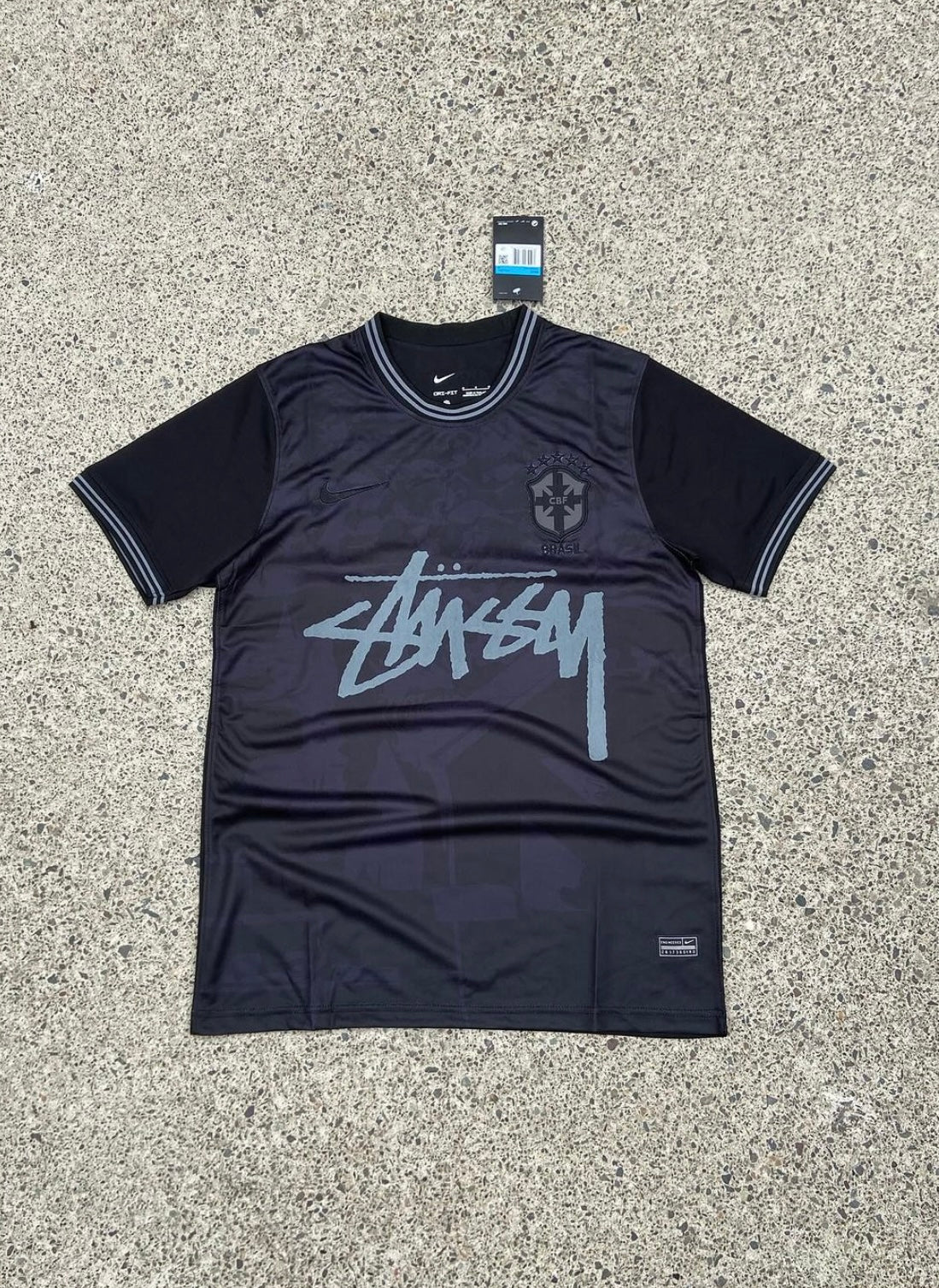 Aura - Stylisches Brasilien Trikot