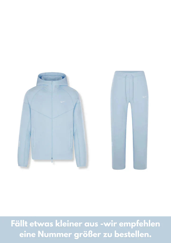 Celene - Trendy Tracksuit